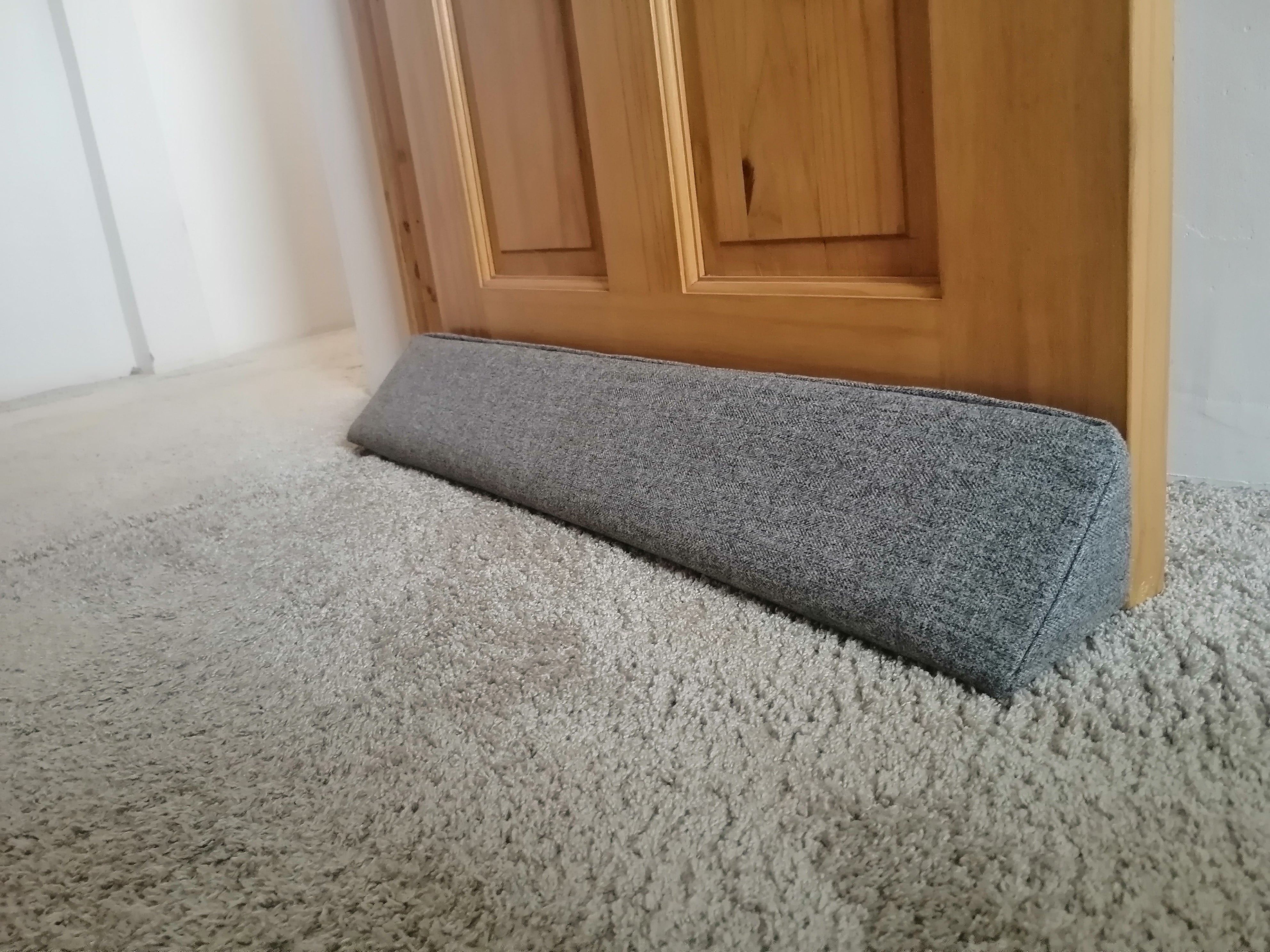 extra-thick-draught-excluder-triangular-heavy-hookable-draughty